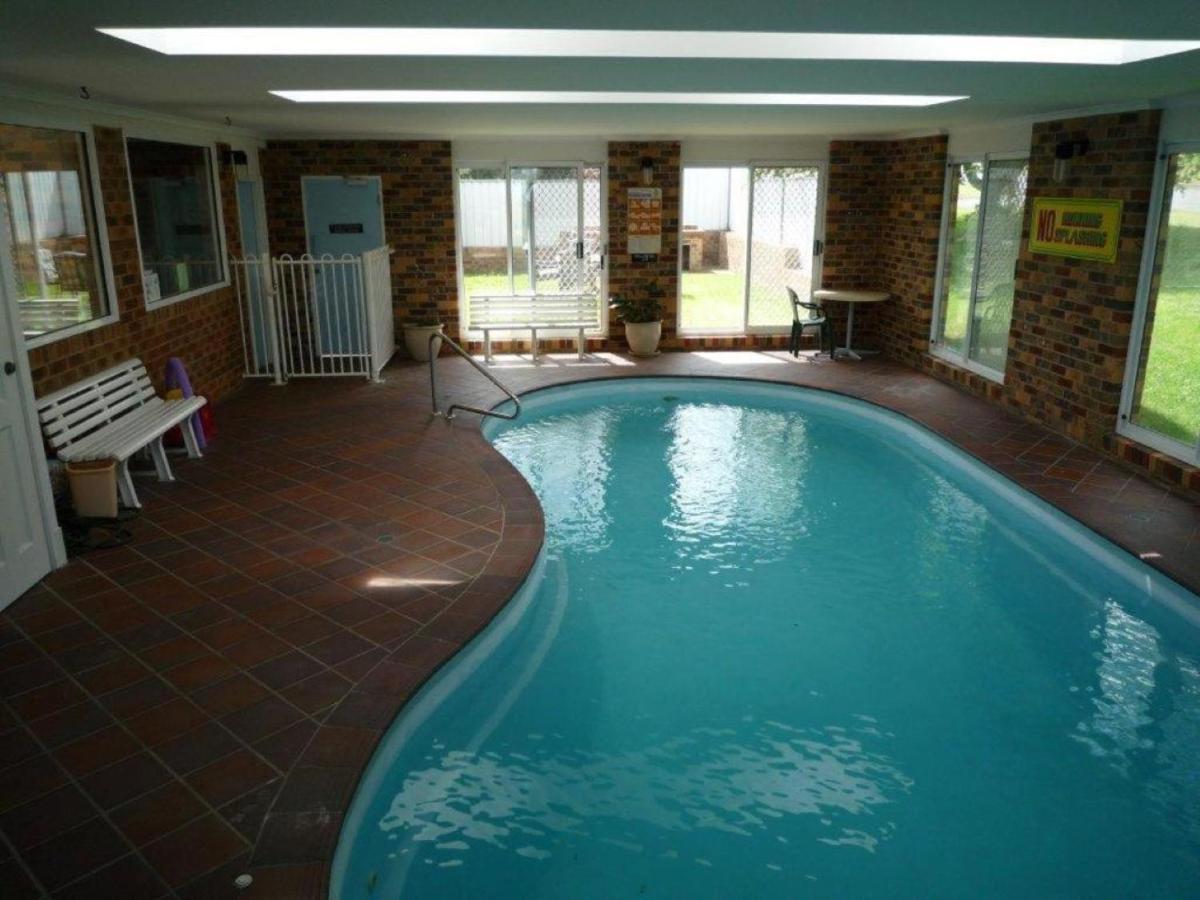 Kinross Inn Cooma Dış mekan fotoğraf