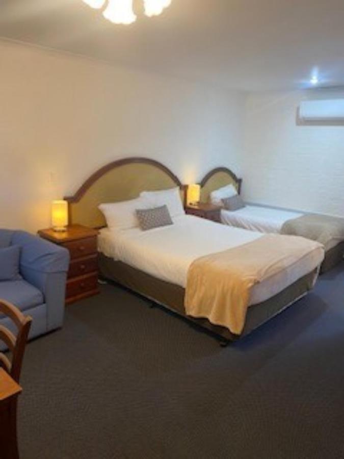 Kinross Inn Cooma Dış mekan fotoğraf
