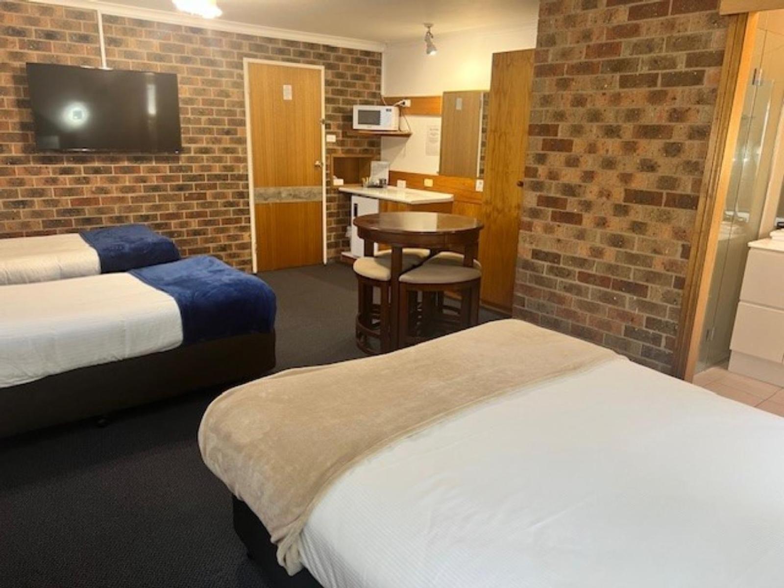 Kinross Inn Cooma Dış mekan fotoğraf
