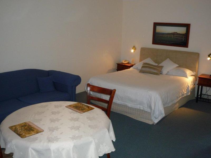 Kinross Inn Cooma Dış mekan fotoğraf
