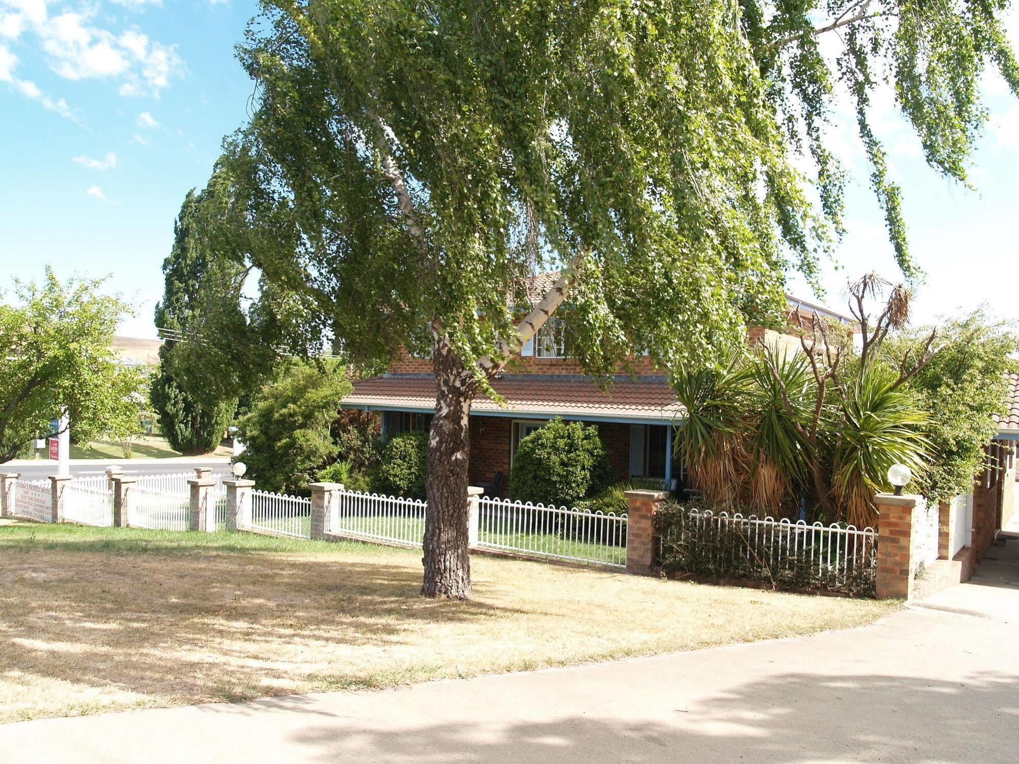 Kinross Inn Cooma Dış mekan fotoğraf